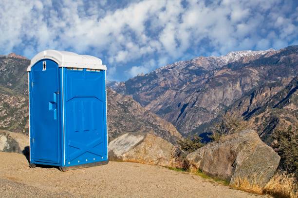 Portable Toilet Options We Offer in The Crossings, FL
